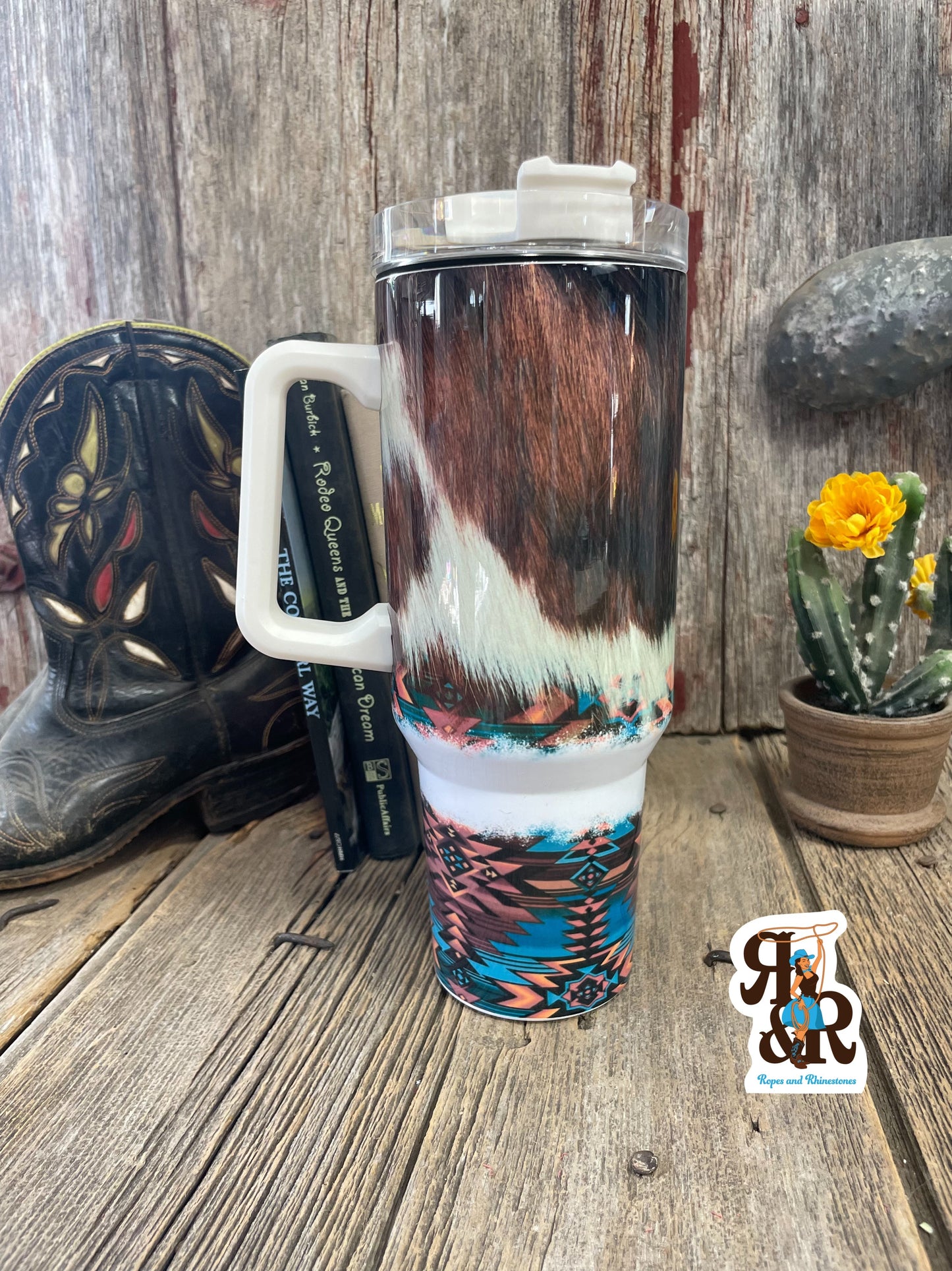 Cowhide & Southwest Print 40 oz cup