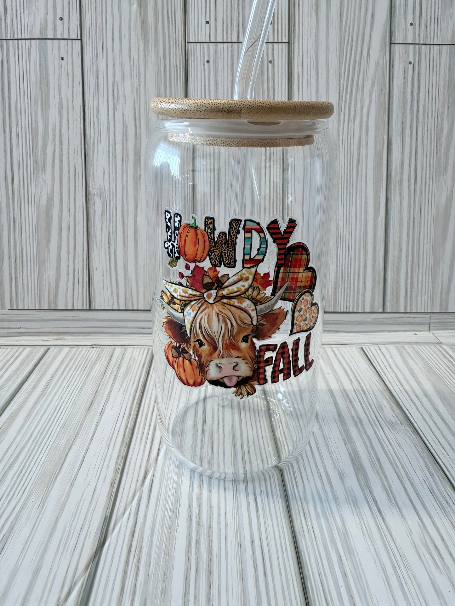 16oz Drinking glass with straw