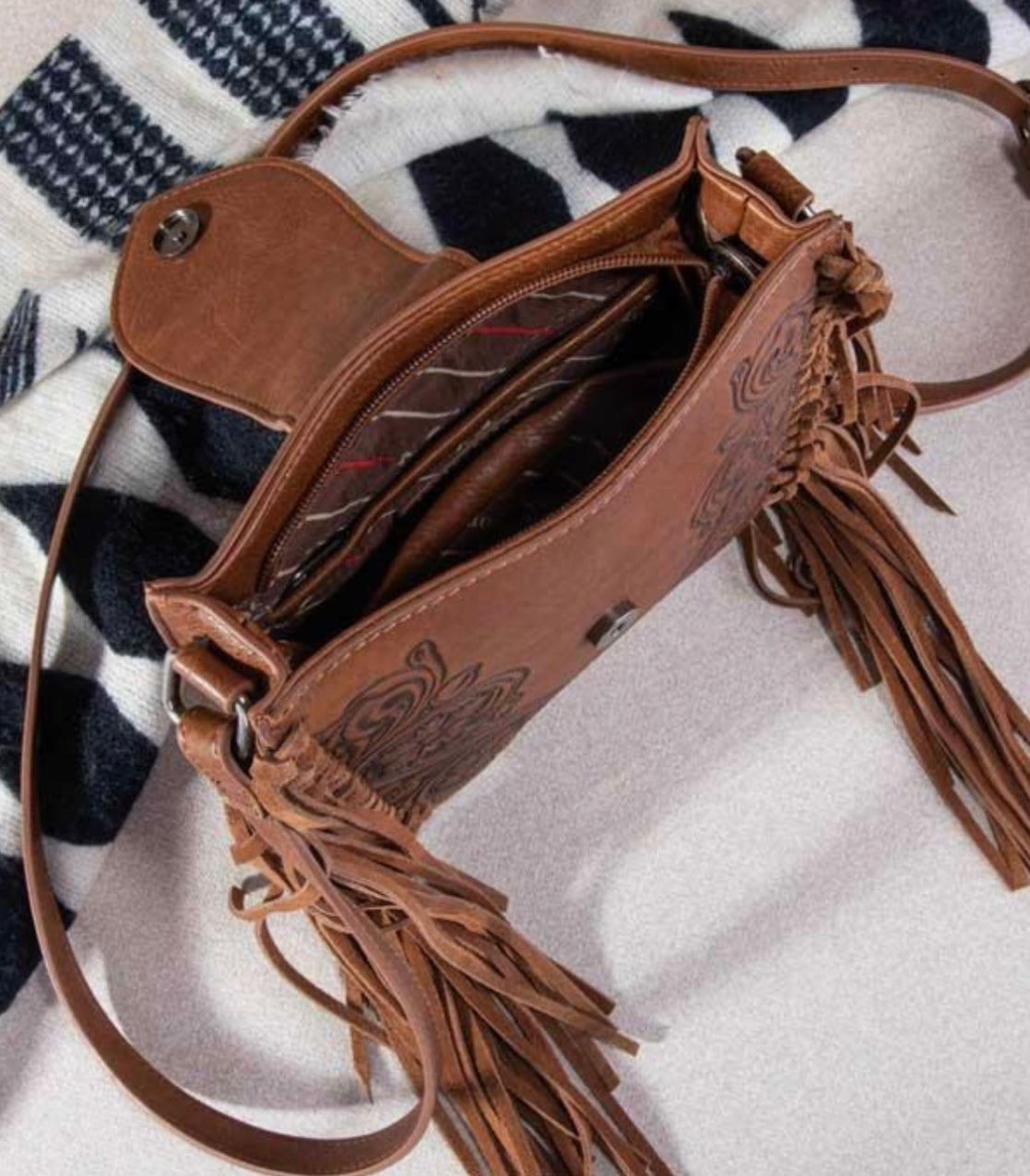 Montana West tooled Crossbody